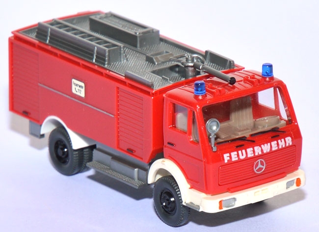 Mercedes-​​​​​​Benz NG 1719 TLF 24/50 Tanklöschfahrzeug Feuerwehr