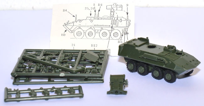 Radpanzer LAV-AT 8x8 / Amph. Raketenjagdpanzer US Army Militär grün