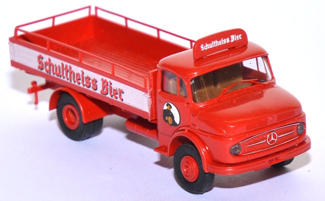 Mercedes-Benz L 322 Bierpritsche Schultheiss Bier rot