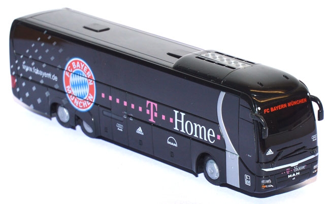 Reisebus Lion´s Coach L Surpreme R08 Mannschaftsbus FC Bayern München