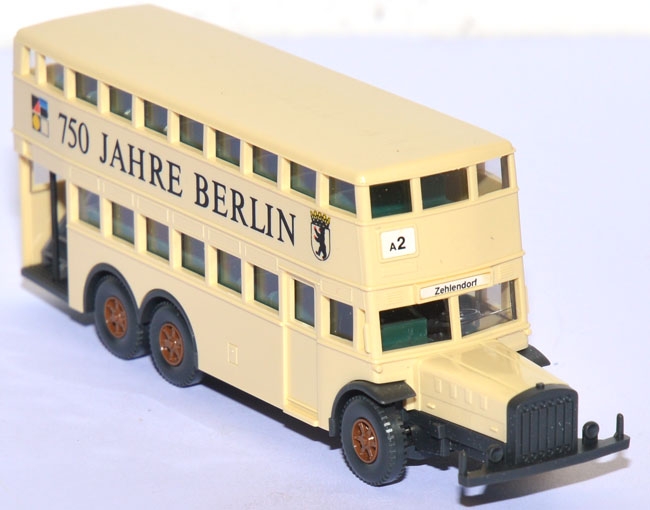 Mercedes-​​​​Benz D 38 Doppeldeckerbus 750 Jahre Berlin creme