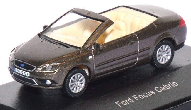 Ford Focus Cabrio braunmetallic