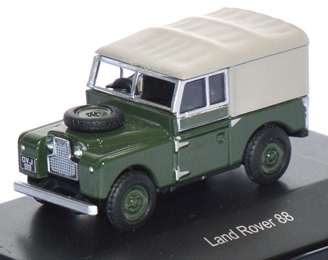 Land Rover 88 grün