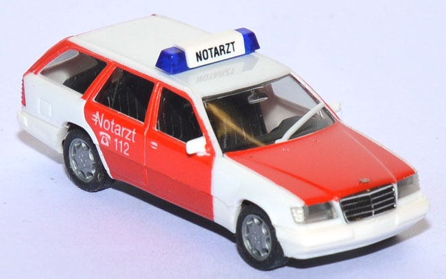 Mercedes-​​Benz E 320 T NEF Feuerwehr Notarzt