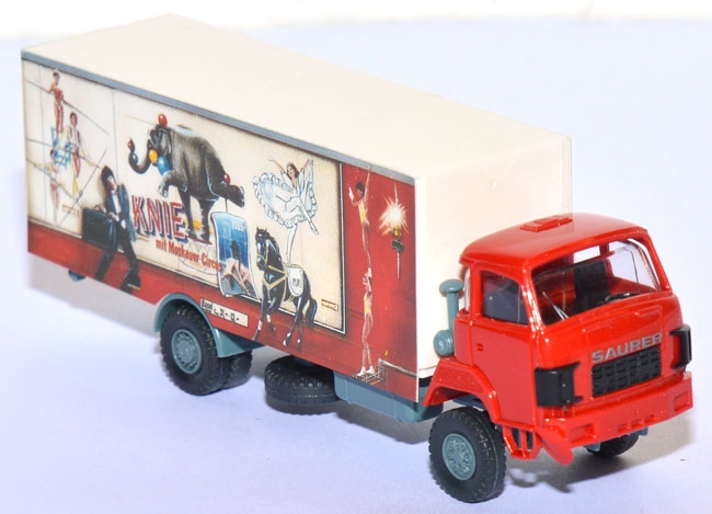 Saurer D 250 Koffer Reklamewagen Moskauer Zirkus Zirkus Knie 1985