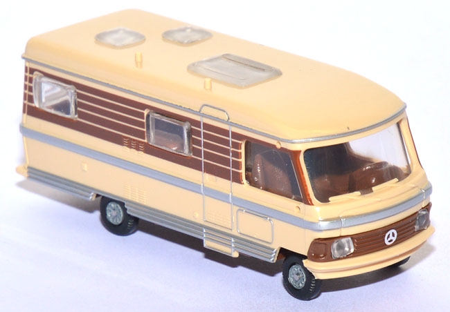 Mercedes-​​Benz Hymer 660 Wohnmobil beige