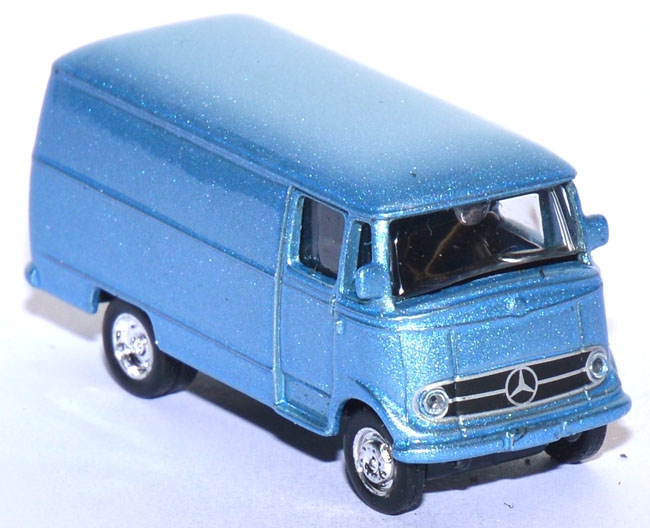 Mercedes-​Benz L 319 Kasten blaumetallic