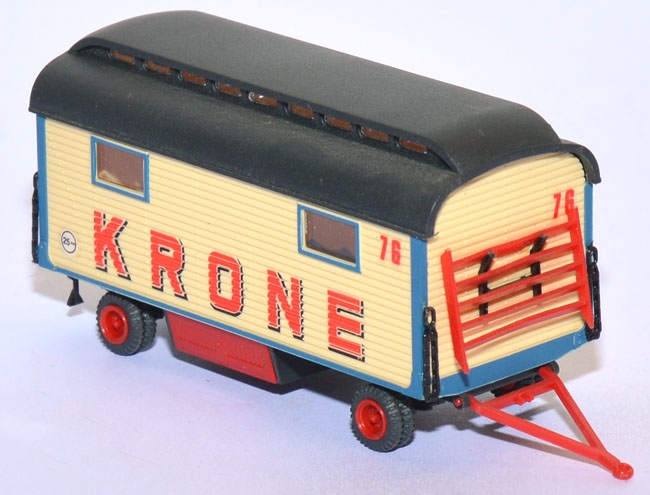 Zirkus-Toilettenwagen Circus Krone creme