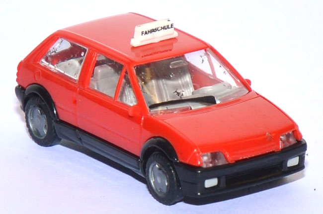 Citroen AX Fahrschule rot