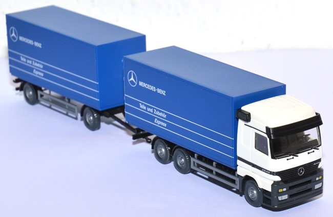 Mercedes-Benz Actros 2540 Kofferlastzug Teile Express