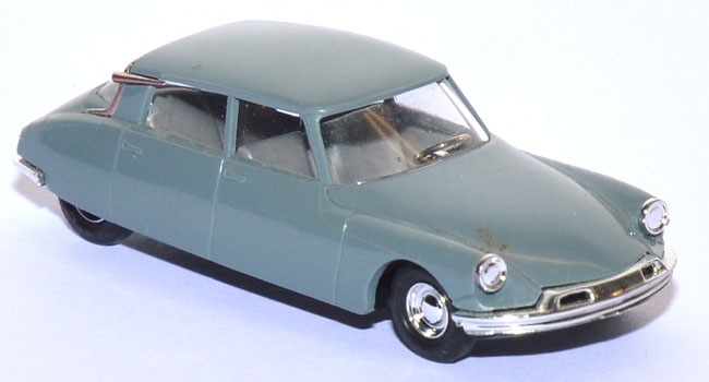 Citroen DS 19 Limousine ´55 grau 48000