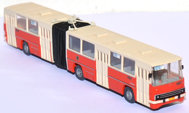 Ikarus 280 Gelenkbus rot