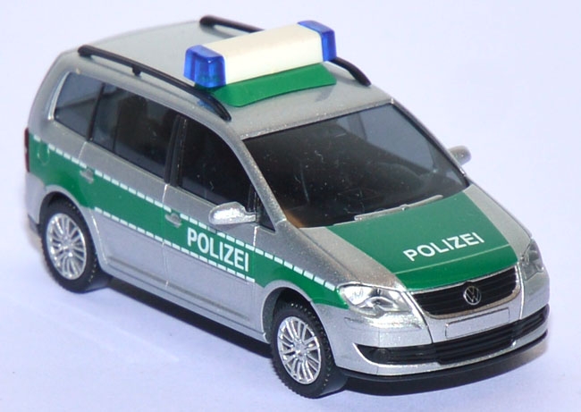 VW Touran Polizei grün