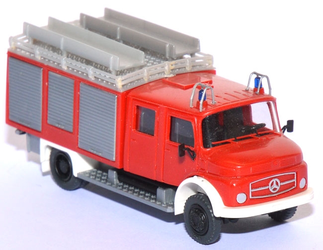 Mercedes-​Benz LAF 1113 B/42 SW 2000 Feuerwehr