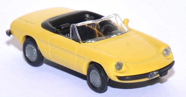 Alfa Romeo Spider 2000 Cabrio gelb