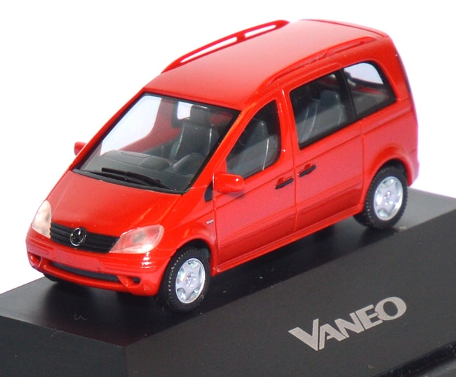 Mercedes-​Benz Vaneo rot