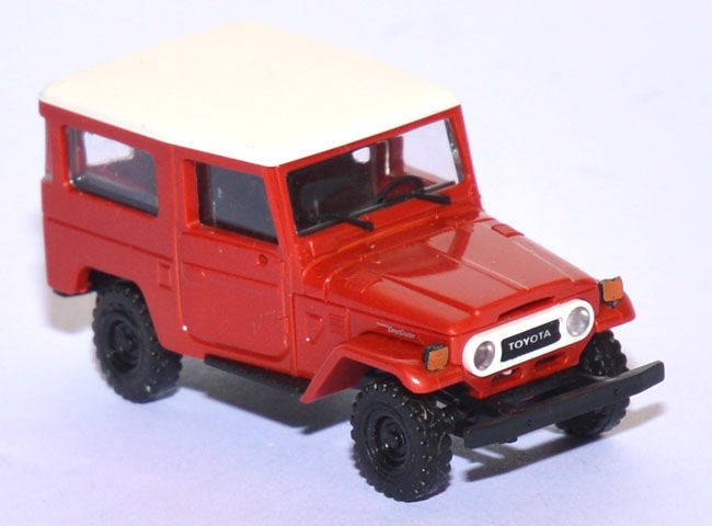 Toyota Land Cruiser J4 rot 43032