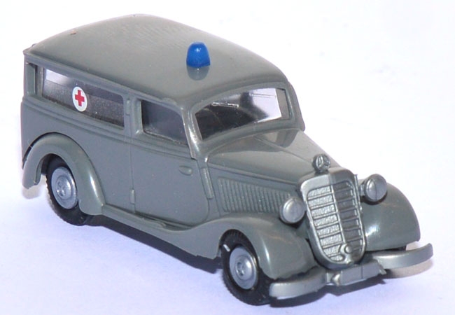 Mercedes-​Benz 170 V Krankenwagen Rotes Kreuz Militär