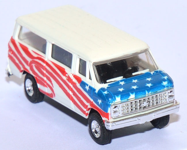 Chevrolet Van Bus US Flag