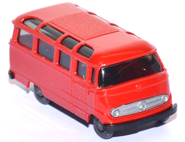 Mercedes-​​​​​Benz L 319 Panoramabus rot