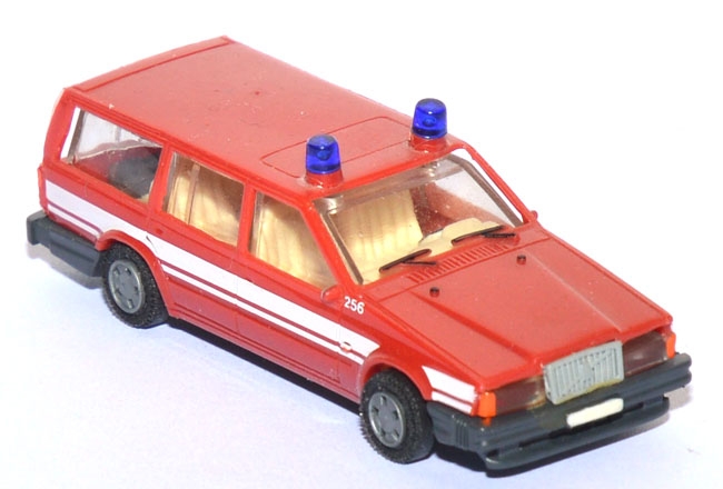 Volvo 760 GLE Kombi Feuerwehr rot