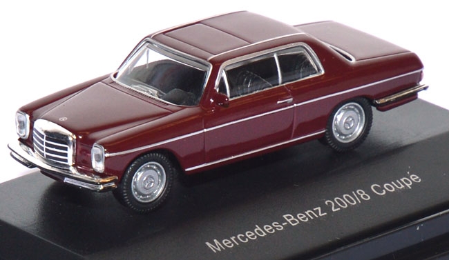 Mercedes-Benz 200/8 Coupé weinrot