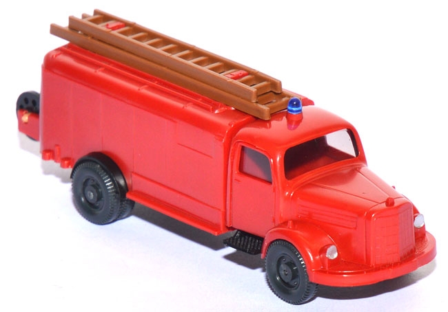 Mercedes-​​​Benz L 321 LF 16 Feuerwehr rot