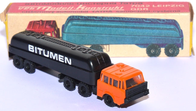 Tatra Tankwagen Bitumen orange