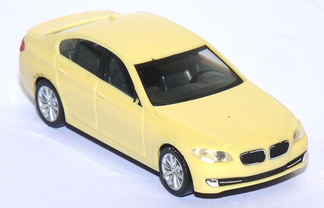 BMW 5er Limousine schwefelgelb