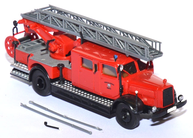 Mercedes-​​Benz L 4500 DL Feuerwehr Burgstädt