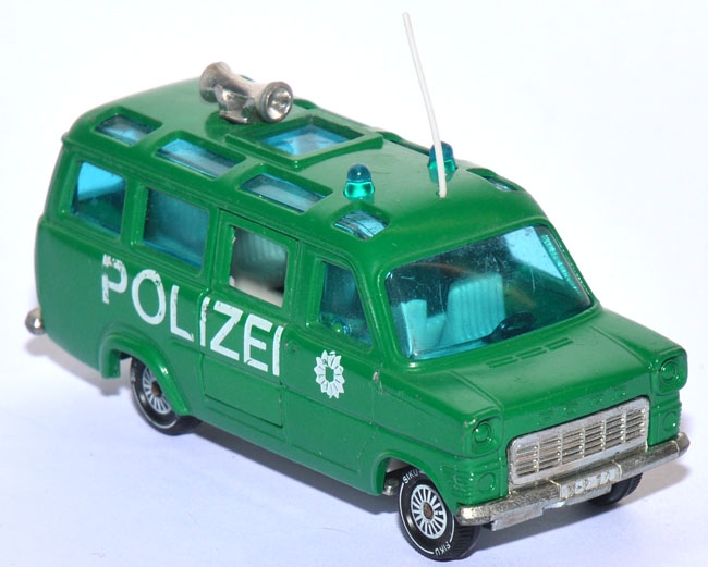 Ford Transit Bus Polizei grün