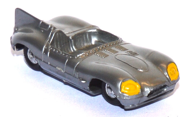 Jaguar D Type Sport silber