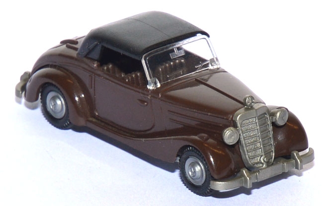 Mercedes-​Benz 170 S Cabrio geschlossen braun