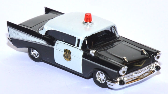 Chevrolet Bel Air 57 Coupé Police Polizei Kalifornien 45004