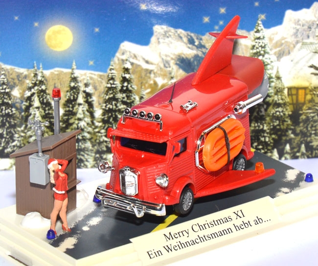 Weihnachtsdiorama 2007: Ein Weihnachtsmann hebt ab... 7623