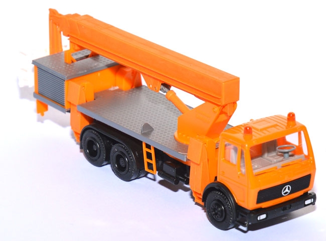 Mercedes-​​​Benz Ruthmann Steiger MTS 260 Kommunal orange