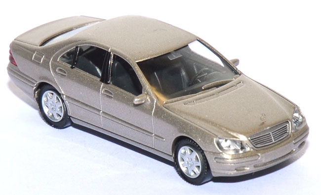 Mercedes-​Benz S 500 hellgraubeigemetallic