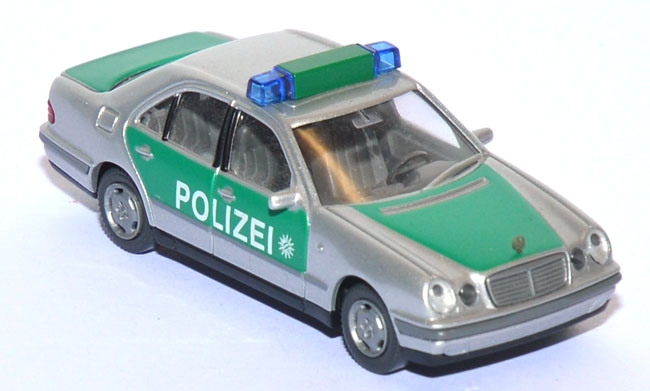 Mercedes-​​Benz E 230 Polizei minzgrün