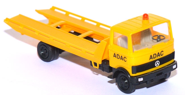 Mercedes-Benz LP 813 Abschleppwagen ADAC