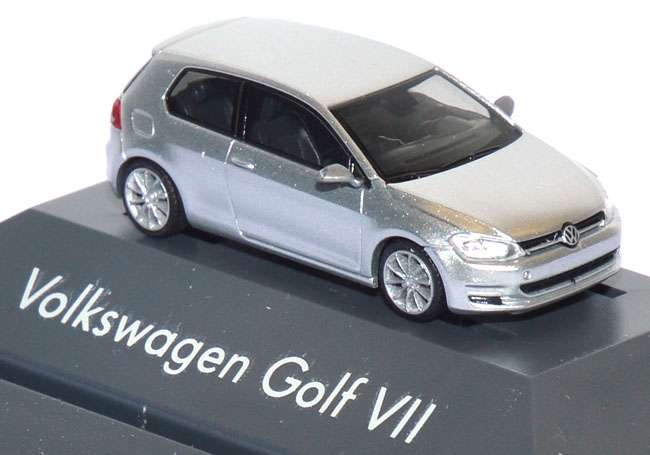 VW Golf 7 2türig silbermetallic