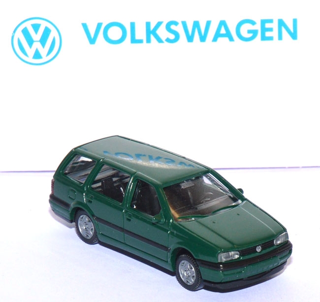 VW Golf 3 Variant kieferngrün