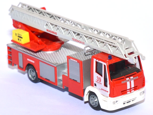 Iveco Magirus DLK 32 Feuerwehr Moskau