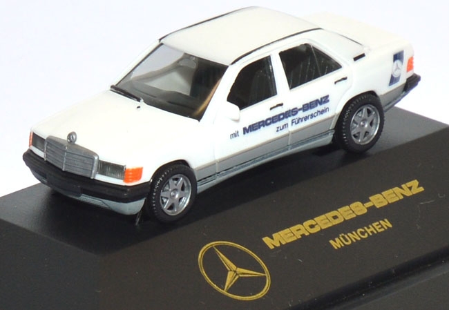 Mercedes-Benz 190 D - München - mit Mercedes-Benz zum Führerschein