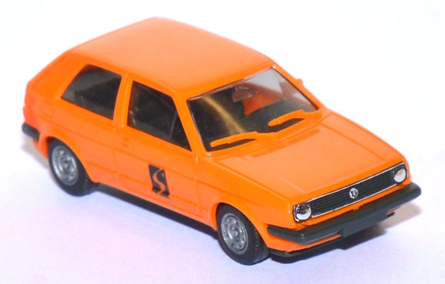 VW Golf 3 Österreichische Straßenmeisterei orange