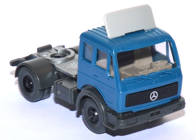 Mercedes-​Benz NG 1626 S Solozugmaschine blau