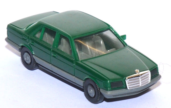Mercedes-​​​​​Benz 500 SE (W126) grün