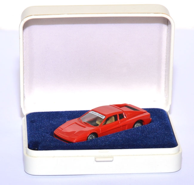 Ferrari Testarossa Herpa IAA 86 rot