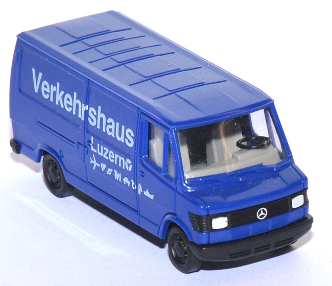 Mercedes-​​Benz 207 D Kasten Verkehrshaus Luzern Schweiz blau