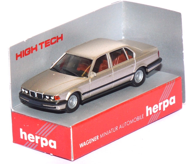 BMW 750 iL metallic rauchsilbermetallic