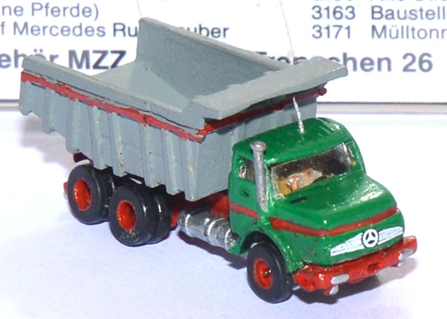 Mercedes-Benz Rundhauber Muldenkipper  1:220